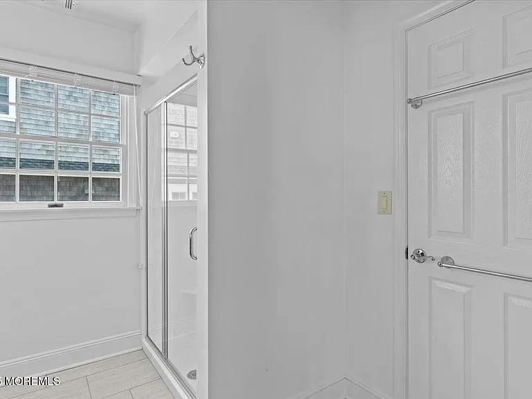 1118 Barnegat Ln — Photo 40