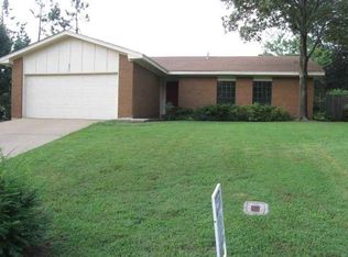 2011 Timberridge Dr, Jonesboro, AR 72401