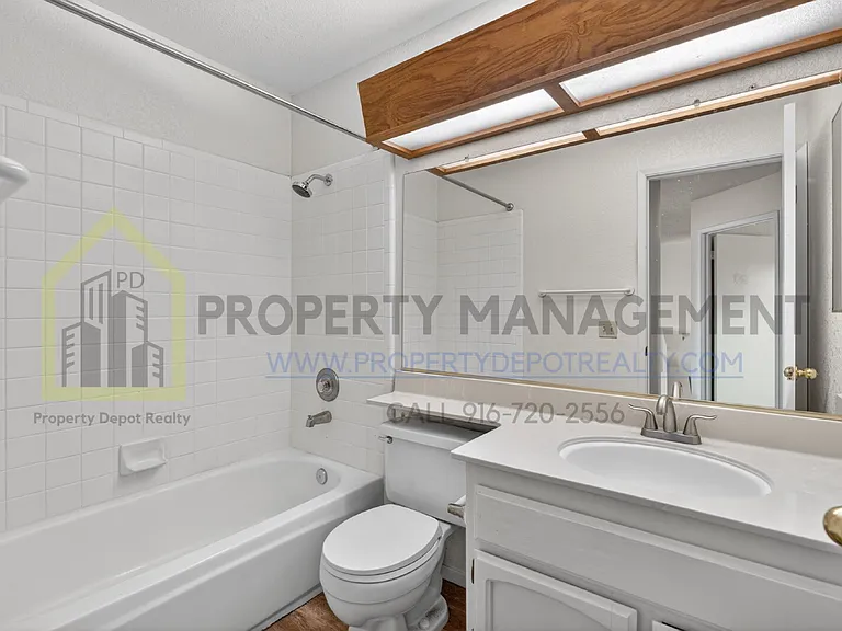 9013 Figtree Ct — Photo 31
