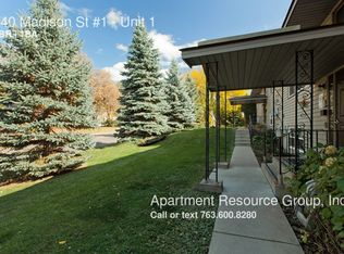 240 Madison St APT 1, Anoka, MN 55303