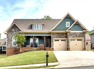 8025 Turkey Run Rd, Ooltewah, TN 37363