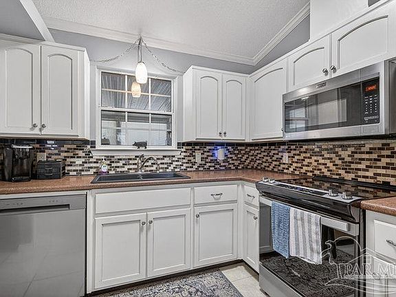 2nd image of 4331 Audiss Rd