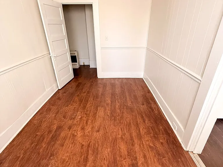 403 N Troup St — Photo 3