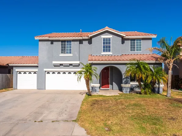 2334 Bougainvillea Trl, Imperial, CA 92251