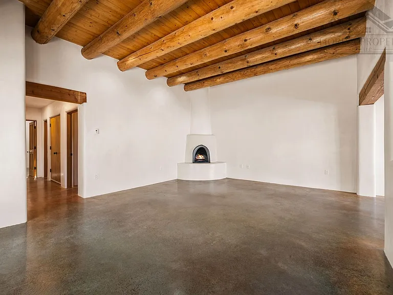 530B Lolita St — Photo 7