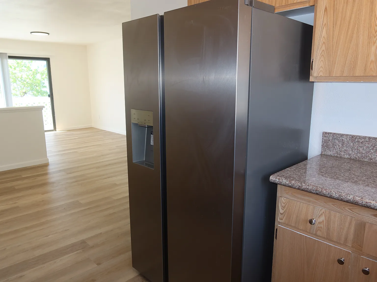 2 bed, 900 sqft, $2,350 — Photo 4