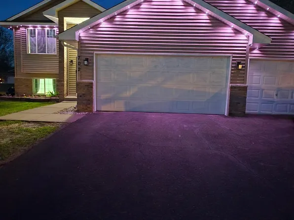 702 4th Ave SW, Isanti, MN 55040