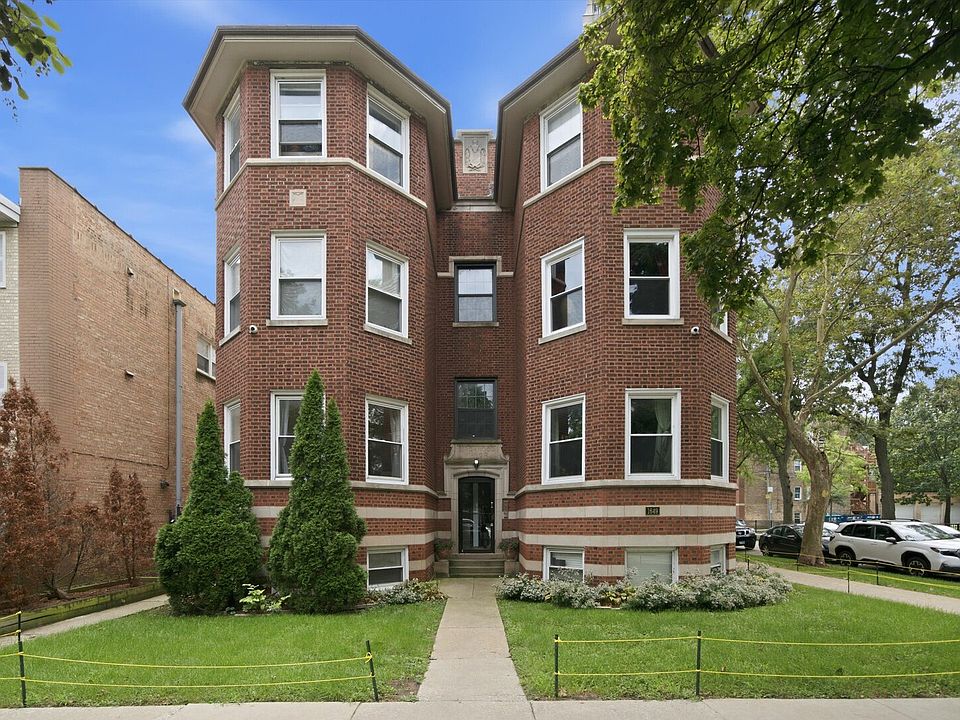 1st image of 1647 W Sherwin Ave APT 1