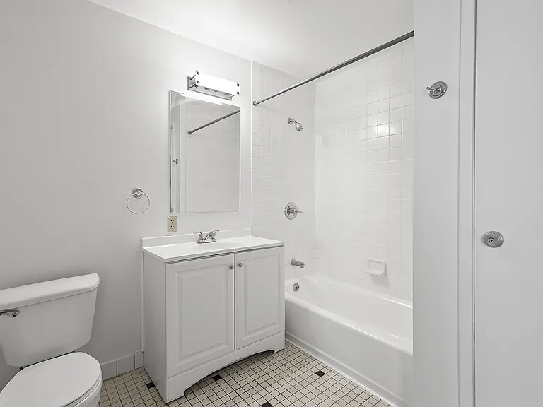Chamber Lofts — Photo 41