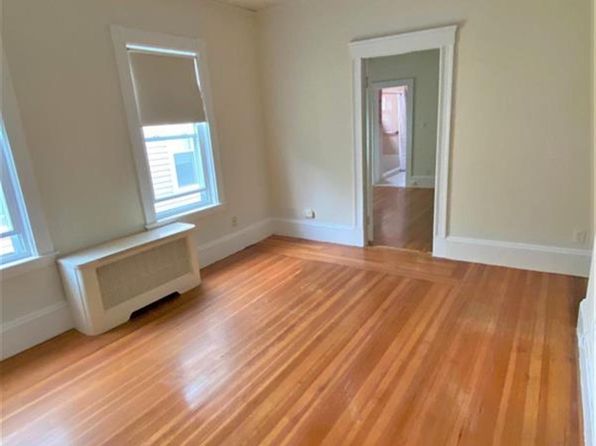 186 Powder House Blvd