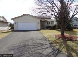 9774 Hamlet Ave S, Cottage Grove, MN 55016