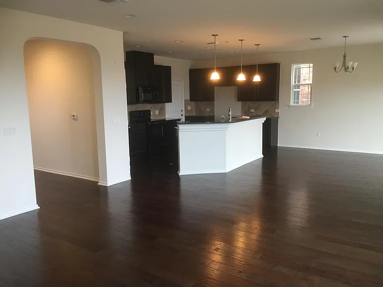 1405 Berlin Ln — Photo 6