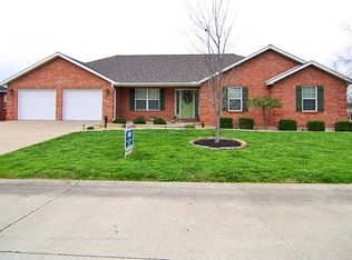 1418 Greenleaf Ave, Jackson, MO 63755