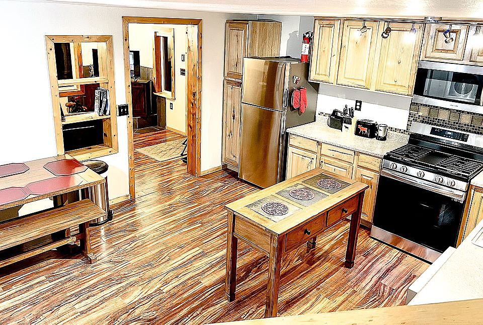 3285 Parks Hwy, Fairbanks, AK 99709 Zillow