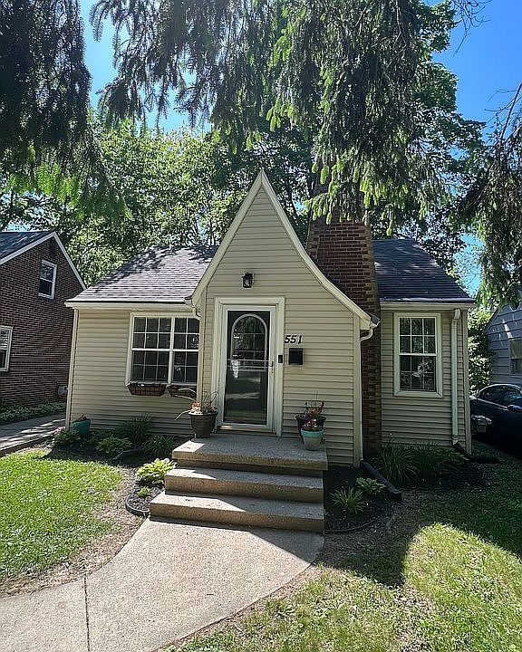 1st image of 551 Stoddard Ave