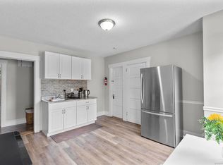 54 James St, Hartford, CT 06106