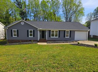 122 Canebrake Dr, Greer, SC 29650