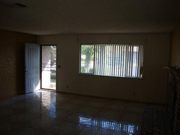 5th image of 15115 E Avenue Q7