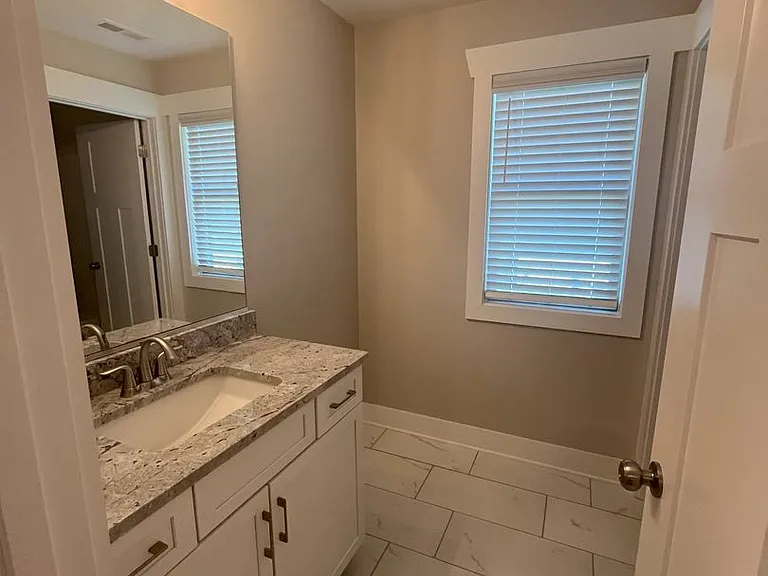 7016 Westfield Village Cir — Photo 16