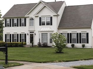 403 Otter Ct, Mullica Hill, NJ 08062