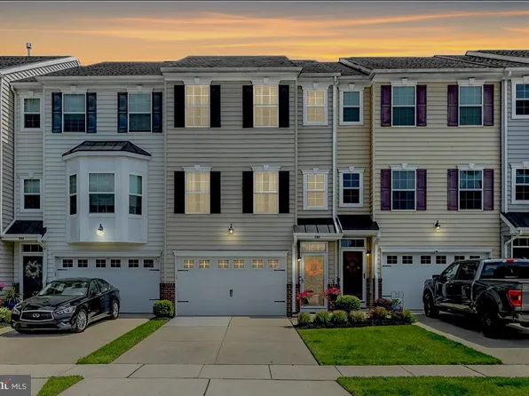 532 Boxwood Ln, Woodbury, NJ 08096