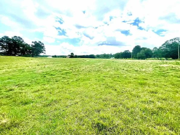 McVille Rd, Boaz, AL 35957