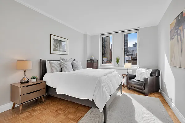 Sold by Compass | media 5