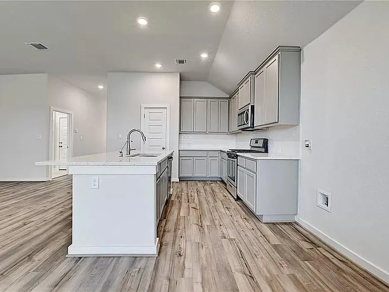 116 Joseph Hawkins Ln — Photo 13