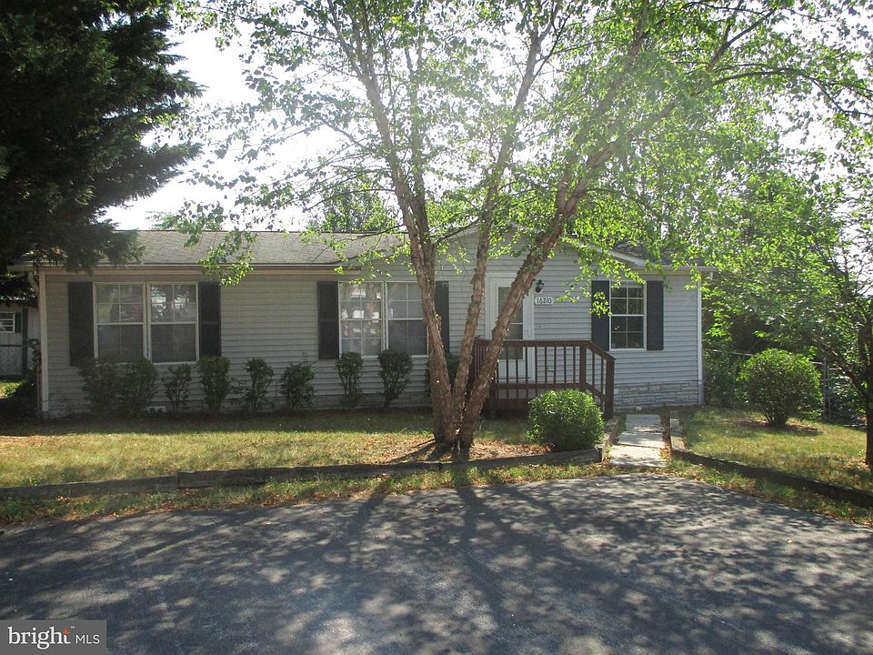 1st image of 16210 Dundee Ct