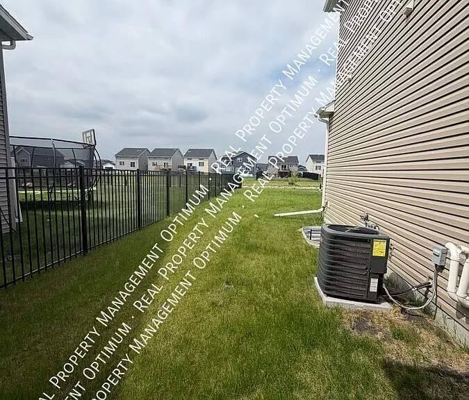 6365 Saint Ann Ave — Photo 6