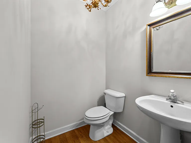 3520 Birkdale Ct — Photo 6