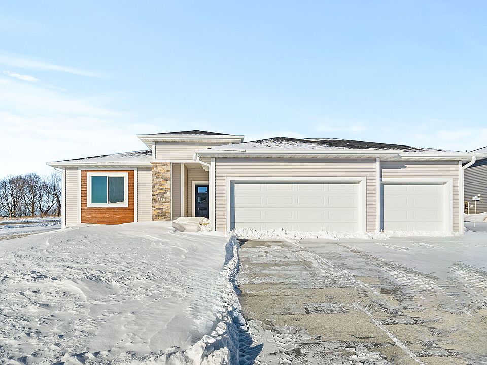 1st image of 2217 Leopold Dr