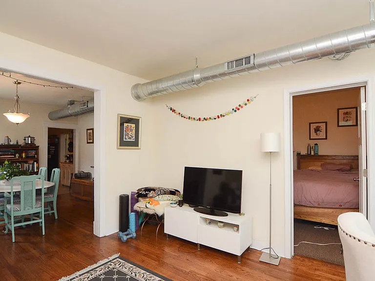 3520 N Lincoln Ave #1 — Photo 12