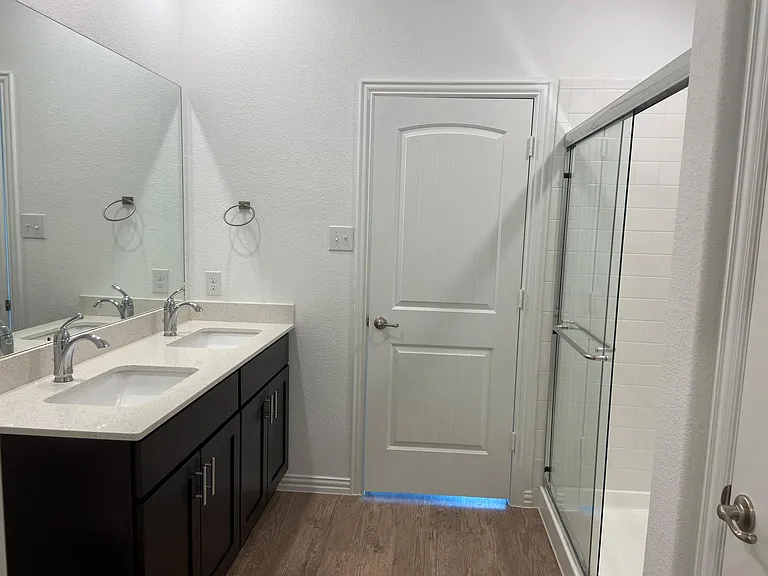 2203 Hanover St — Photo 6