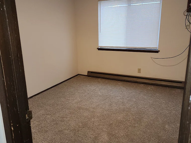 105 E 3rd Ave #29 — Photo 7