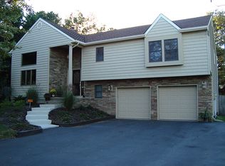 738 Congress St, Toms River, NJ 08753