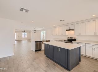 1121 E Apache St, Phoenix, AZ 85034
