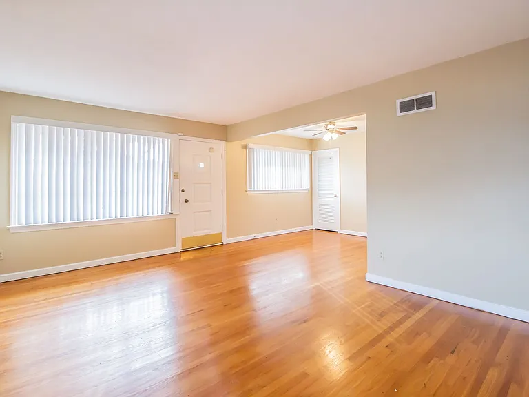 20 Saint Benedict Ln — Photo 4