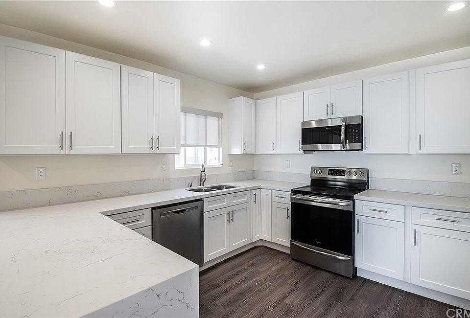 1st image of 3118 Hermosa Ave