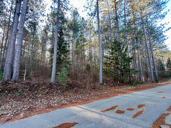 4th image of On Whitetailed Deer Dr