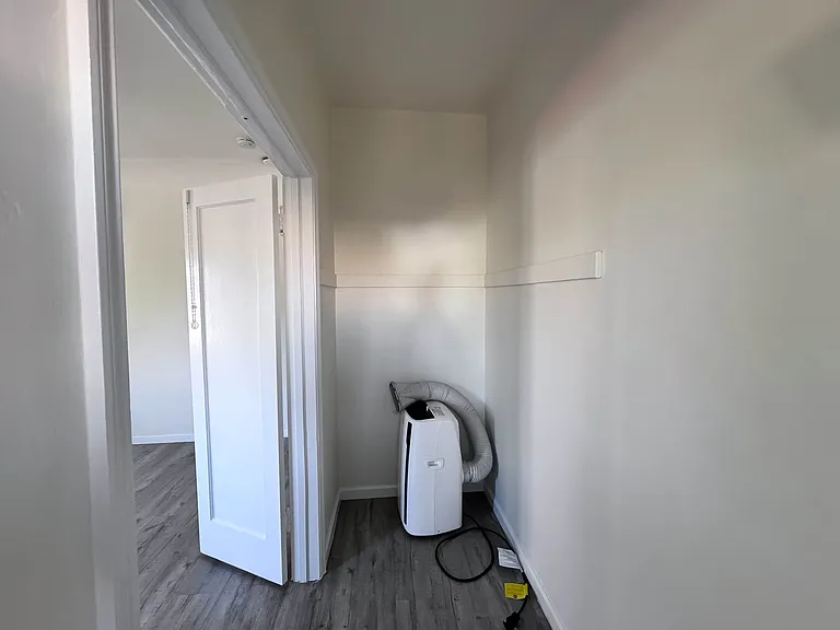 49 N Berkeley Ave #4 — Photo 10