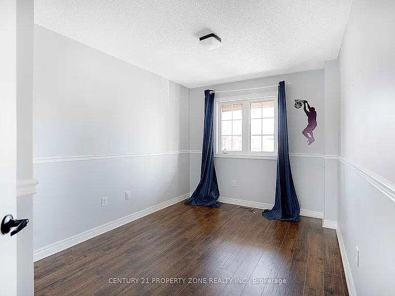 3893 Manatee Way #UPPER — Photo 23