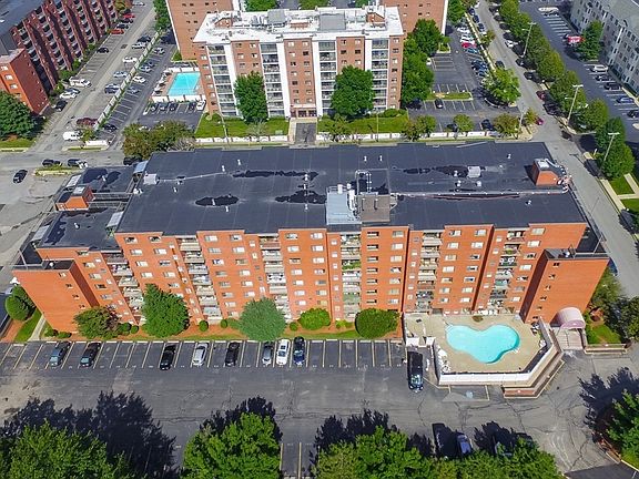2nd image of 30 Revere Beach Pkwy APT 507