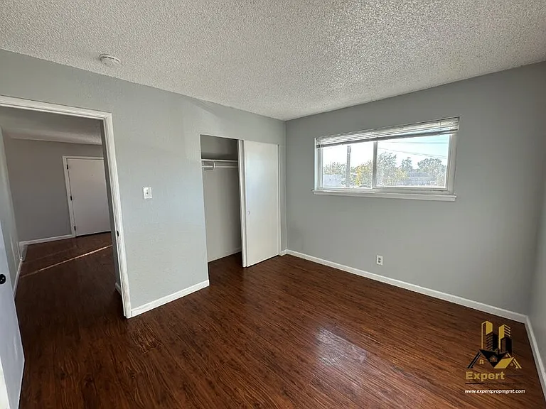6820 7th Ave #11 — Photo 5
