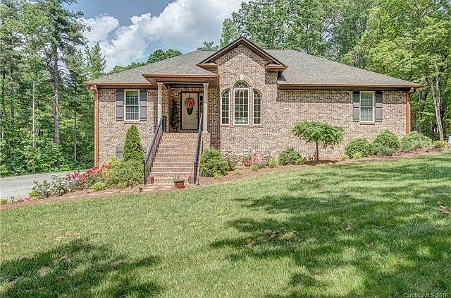 1st image of 5013 Oak Estates Ln