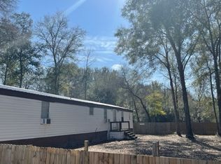 22084 57th Point, O'Brien, FL 32071