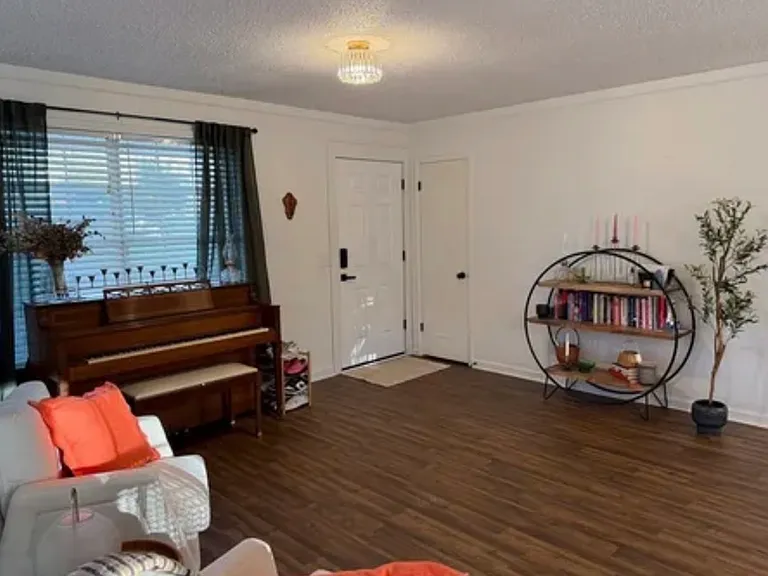 179 Dogwood St — Photo 14
