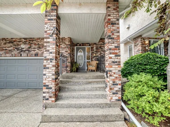 100 E Signature Way SW #67, Calgary, AB T3H 2W6
