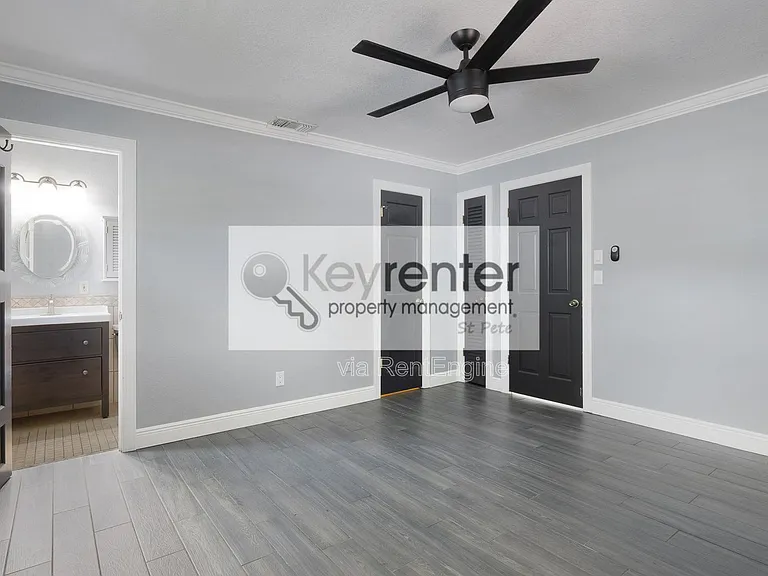5923 19th St NE — Photo 13