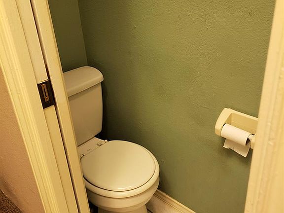 4th image of 1351 Harbor Island Dr #3